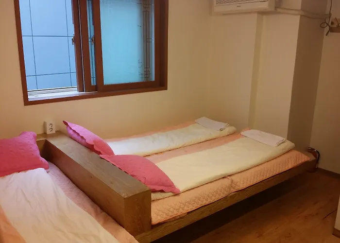 Bong Backpackers Hostal Seúl