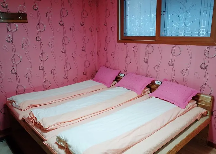 Hostal Bong Backpackers