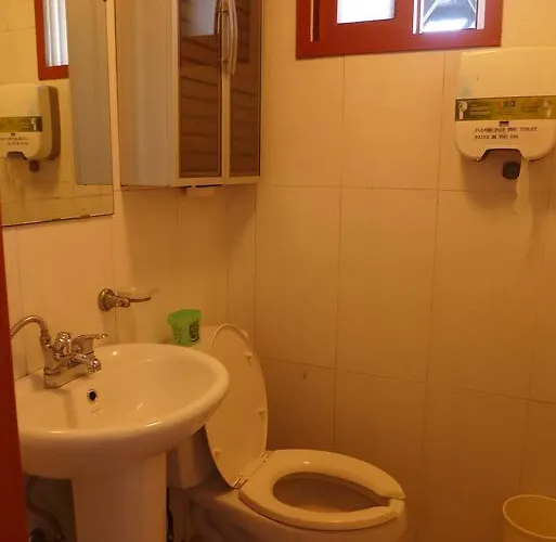 Bong Backpackers *